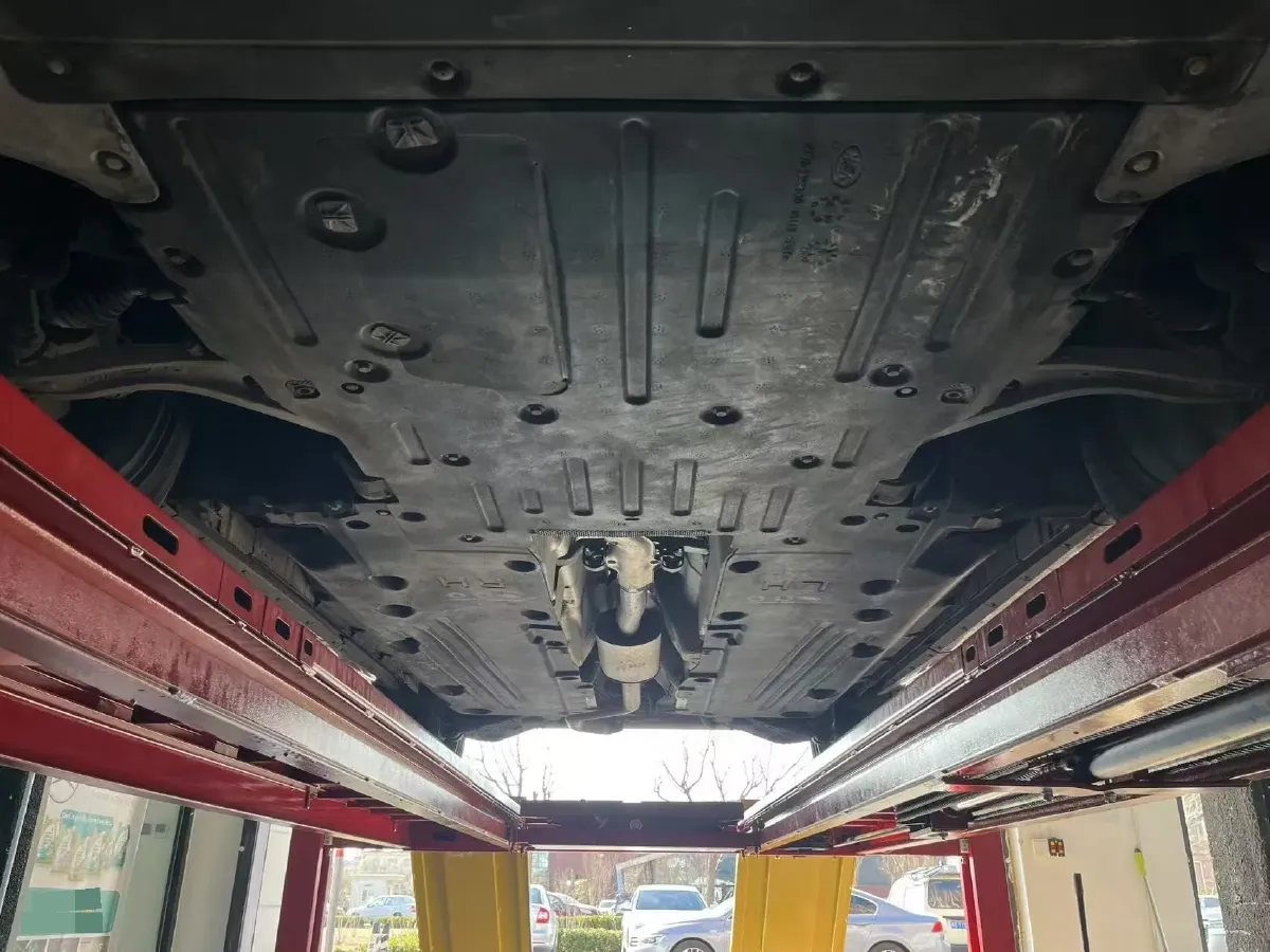 2020 Land Rover Range Rover Evoque 2.0T 249HP L4 9AT,autocango,china used car exporter,china ev exporter,chinese used car exporter,chinese used ev exporter