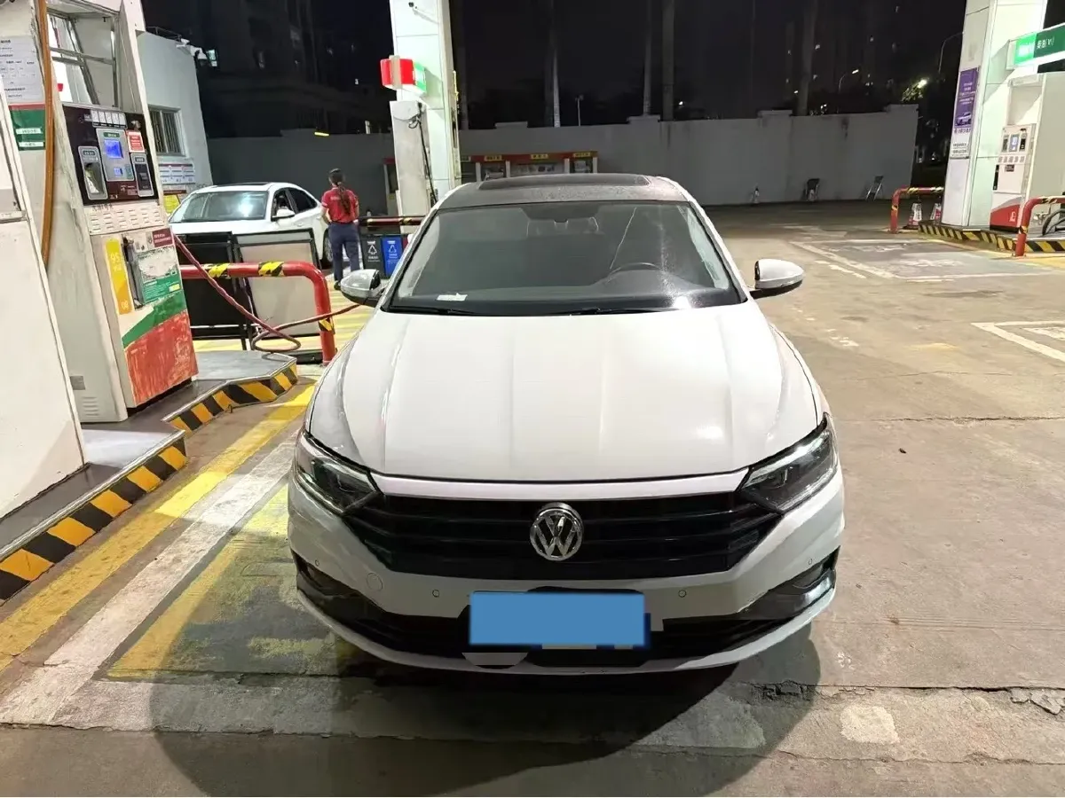 2021 Volkswagen Sagitar 1.4T 150HP L4 7DCT,autocango,china used car exporter,china ev exporter,chinese used car exporter,chinese used ev exporter