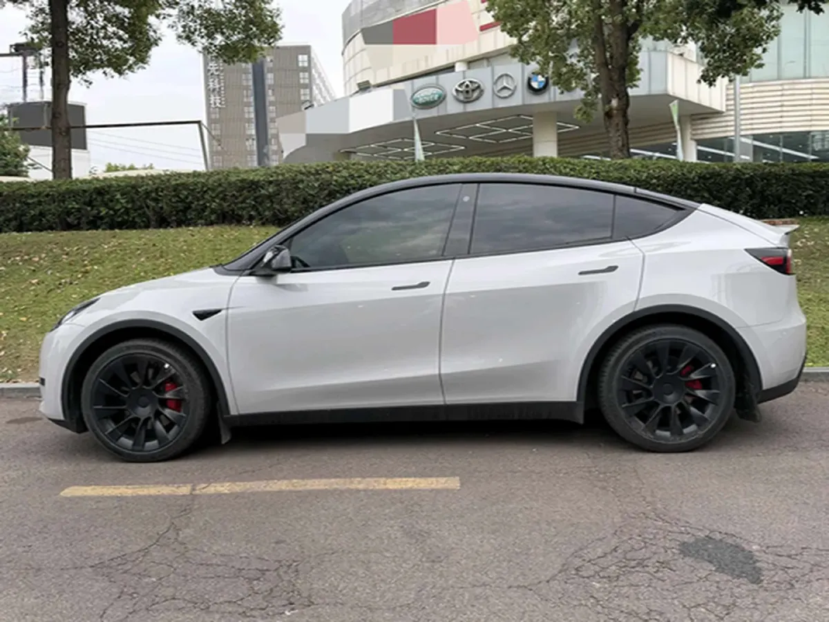 2022 Tesla Model Y BEV 60KWH,autocango,china used car exporter,china ev exporter,chinese used car exporter,chinese used ev exporter