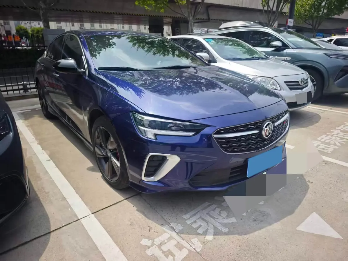 2020 Buick Regal 2.0T 237HP L4 9AT,autocango,china used car exporter,china ev exporter,chinese used car exporter,chinese used ev exporter