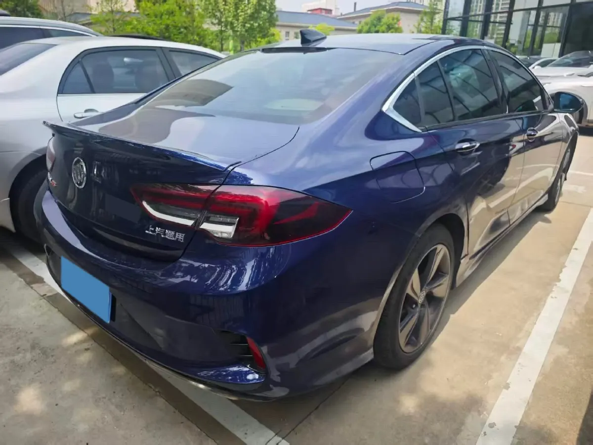 2020 Buick Regal 2.0T 237HP L4 9AT,autocango,china used car exporter,china ev exporter,chinese used car exporter,chinese used ev exporter