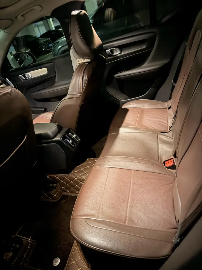 2020 Volvo XC40 1.5T 163HP L3 8AT,autocango,china used car exporter,china ev exporter,chinese used car exporter,chinese used ev exporter