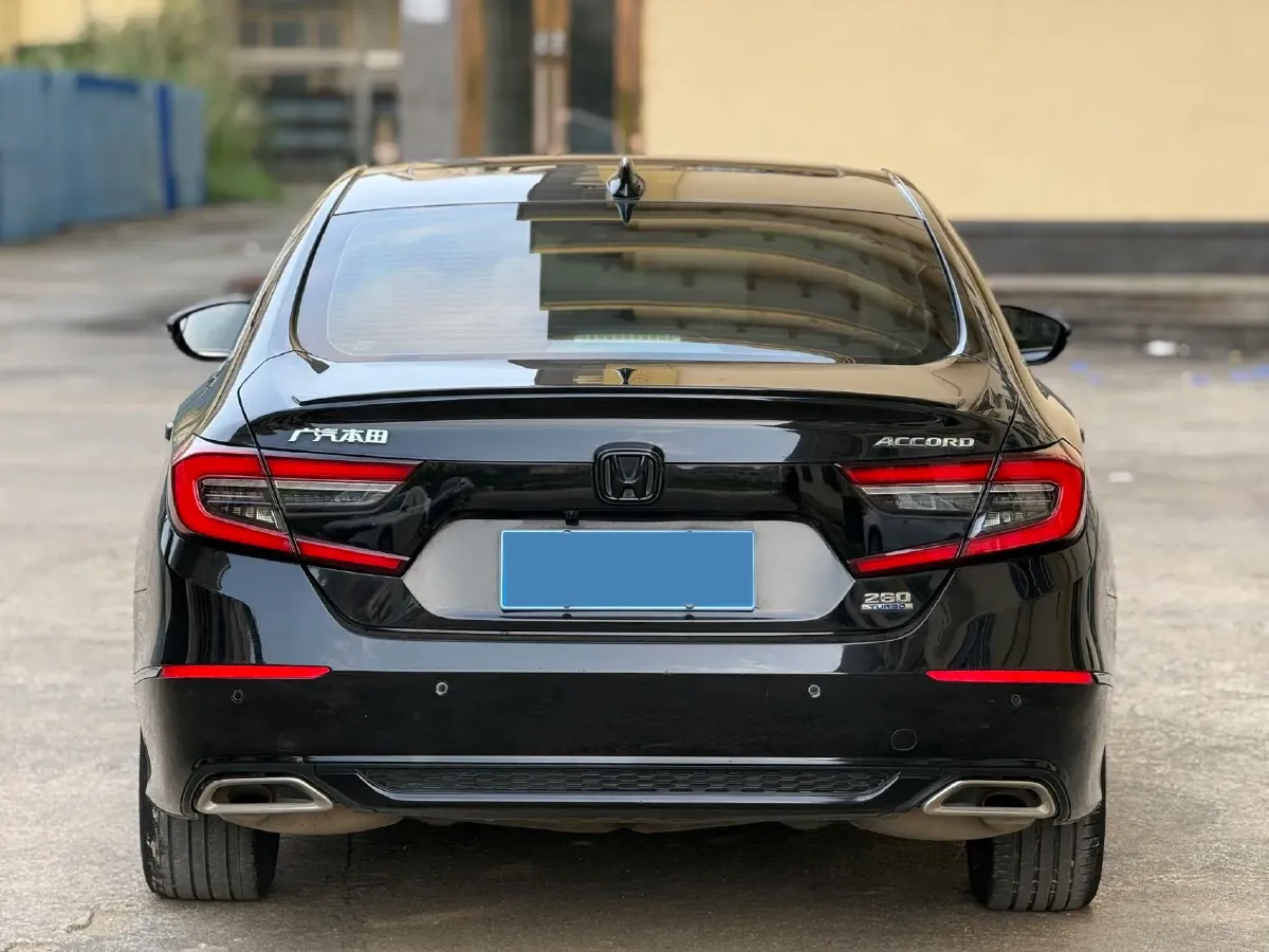 2022 Honda Accord 1.5T 194HP L4 CVT,autocango,china used car exporter,china ev exporter,chinese used car exporter,chinese used ev exporter