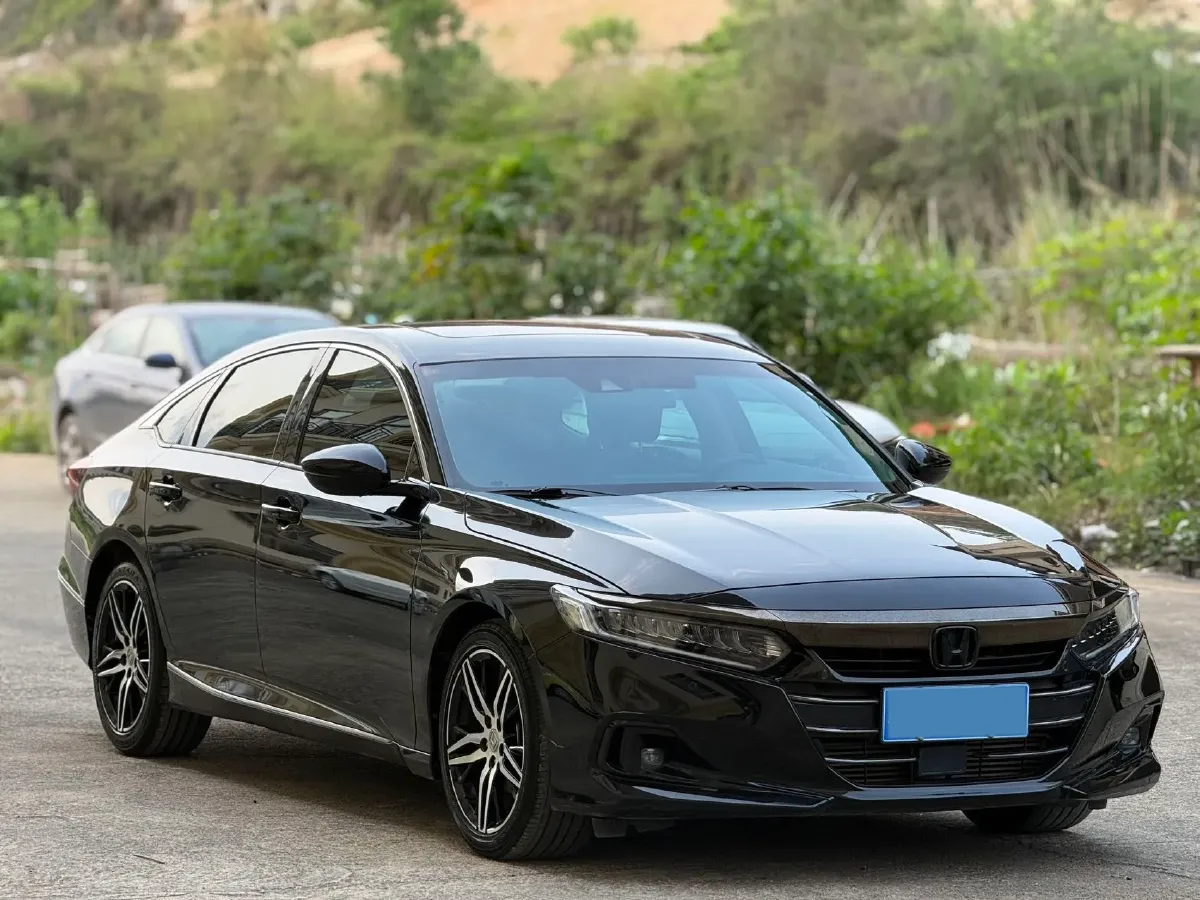 2022 Honda Accord 1.5T 194HP L4 CVT,autocango,china used car exporter,china ev exporter,chinese used car exporter,chinese used ev exporter