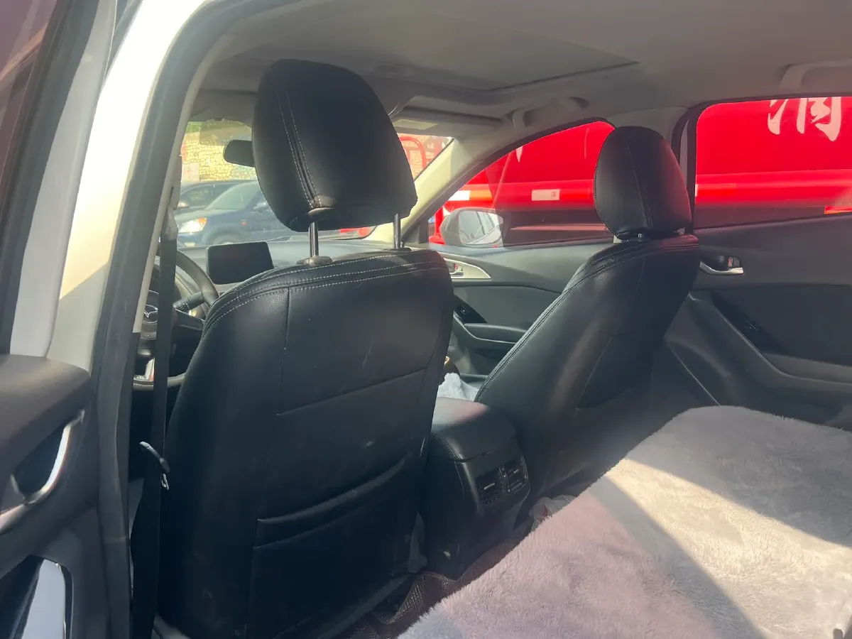 2017 Mazda 3 Axela 1.5L 117HP L4 6AT,autocango,china used car exporter,china ev exporter,chinese used car exporter,chinese used ev exporter