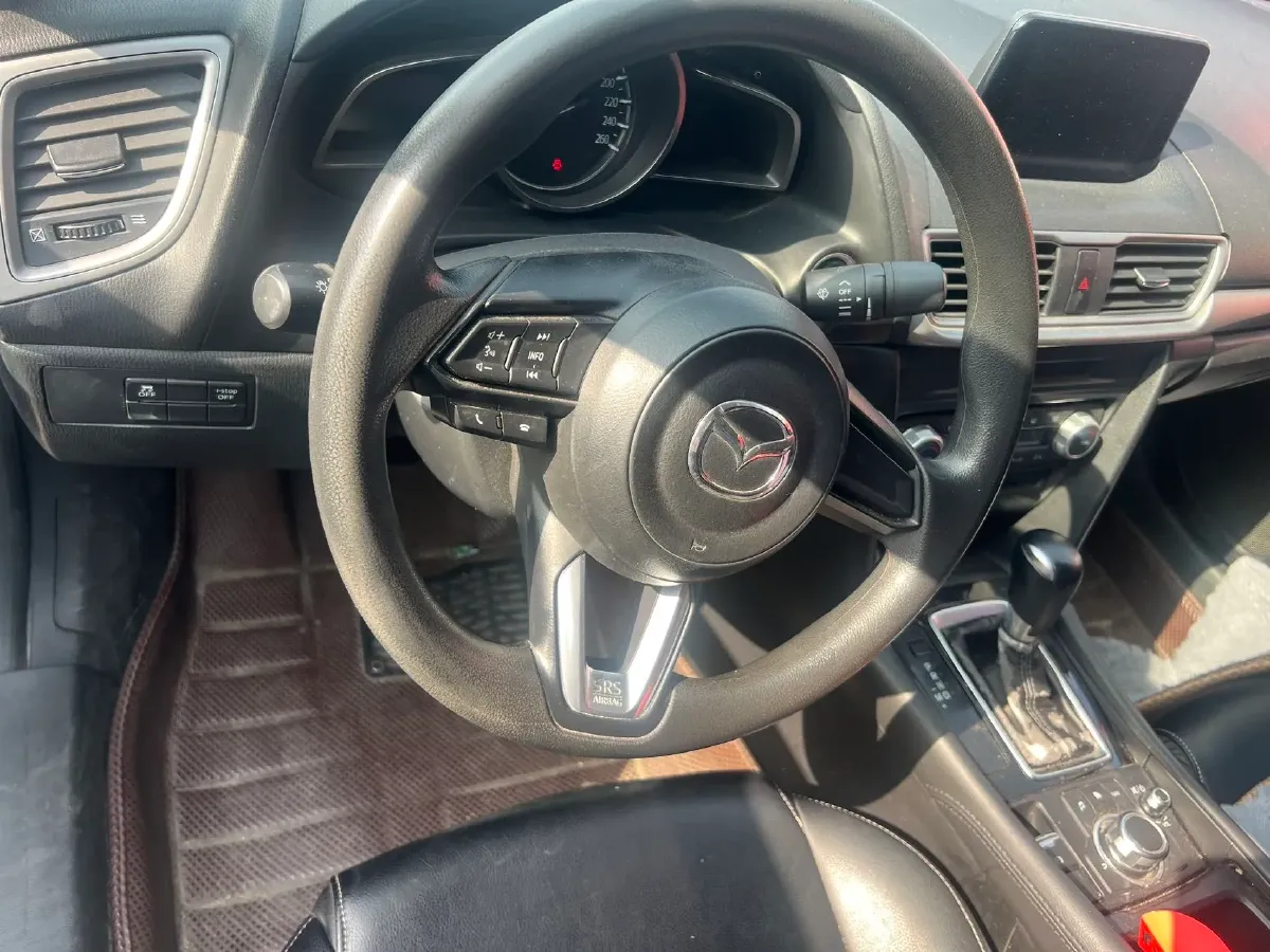 2017 Mazda 3 Axela 1.5L 117HP L4 6AT,autocango,china used car exporter,china ev exporter,chinese used car exporter,chinese used ev exporter