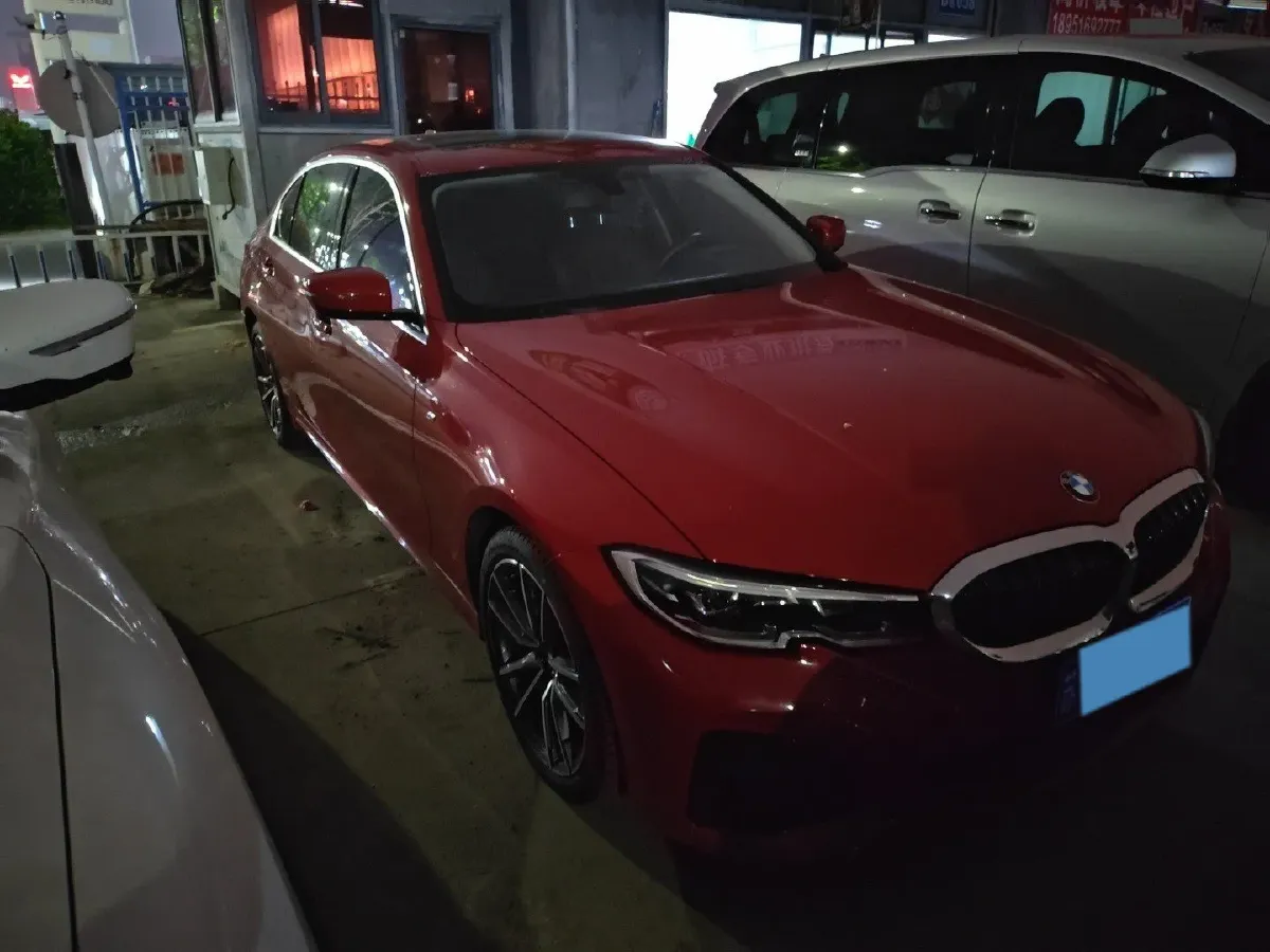 2022 BMW 3 Series 2.0T 156HP L4 8AT,autocango,china used car exporter,china ev exporter,chinese used car exporter,chinese used ev exporter