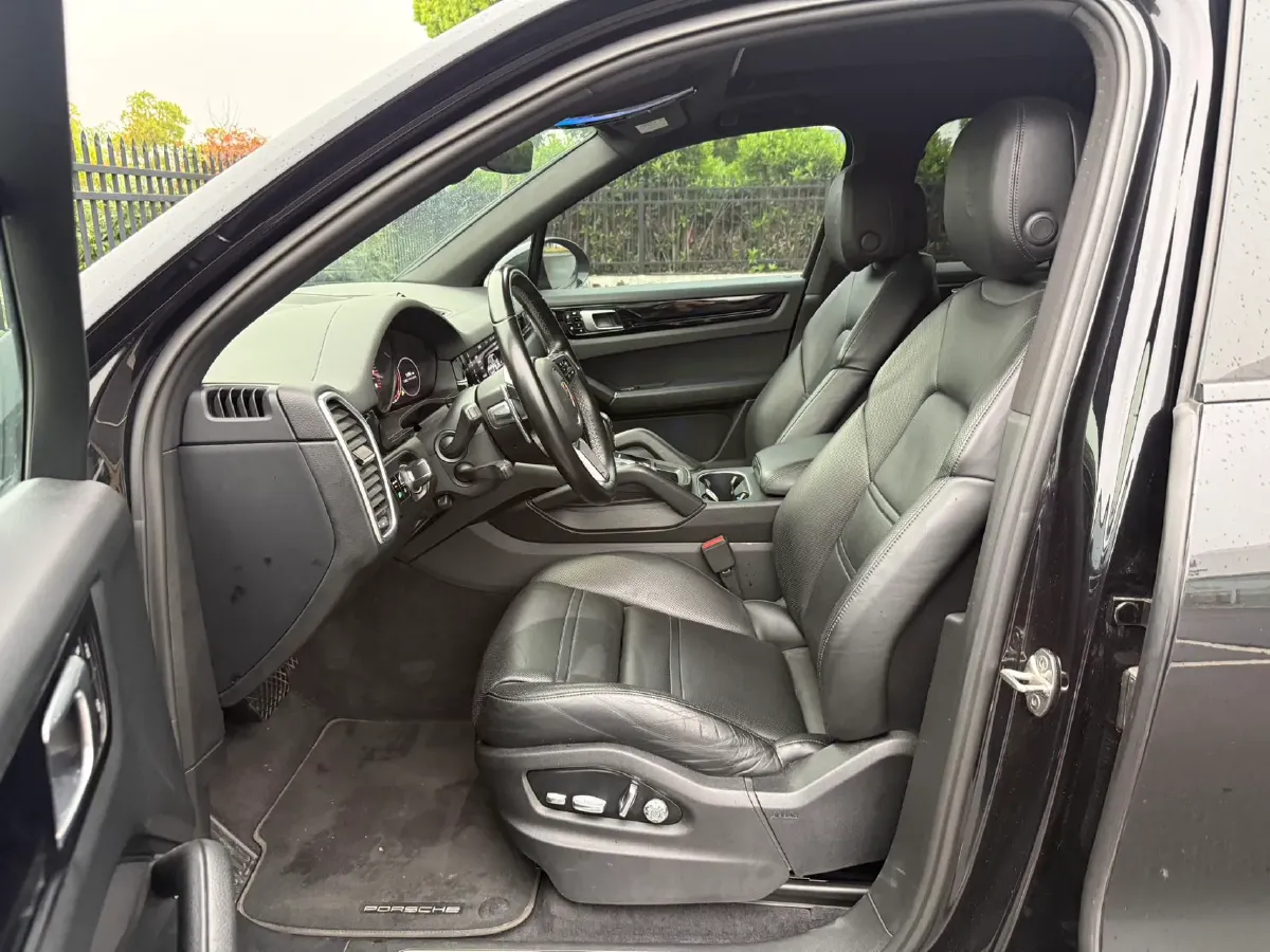 2019 Porsche Cayenne 3.0T 340HP V6 8AT,autocango,china used car exporter,china ev exporter,chinese used car exporter,chinese used ev exporter