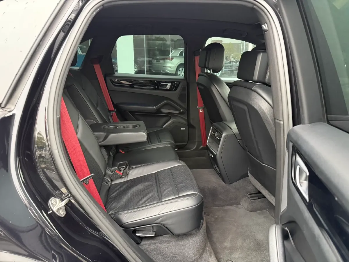 2019 Porsche Cayenne 3.0T 340HP V6 8AT,autocango,china used car exporter,china ev exporter,chinese used car exporter,chinese used ev exporter