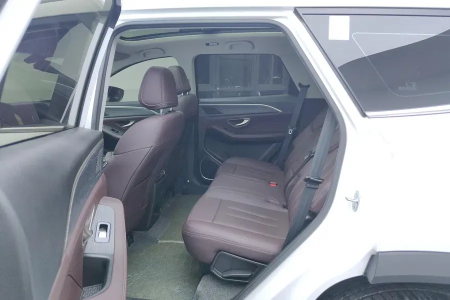 2024 Jetour X90 Plus 1.6T 197HP L4 7DCT,autocango,china used car exporter,china ev exporter,chinese used car exporter,chinese used ev exporter