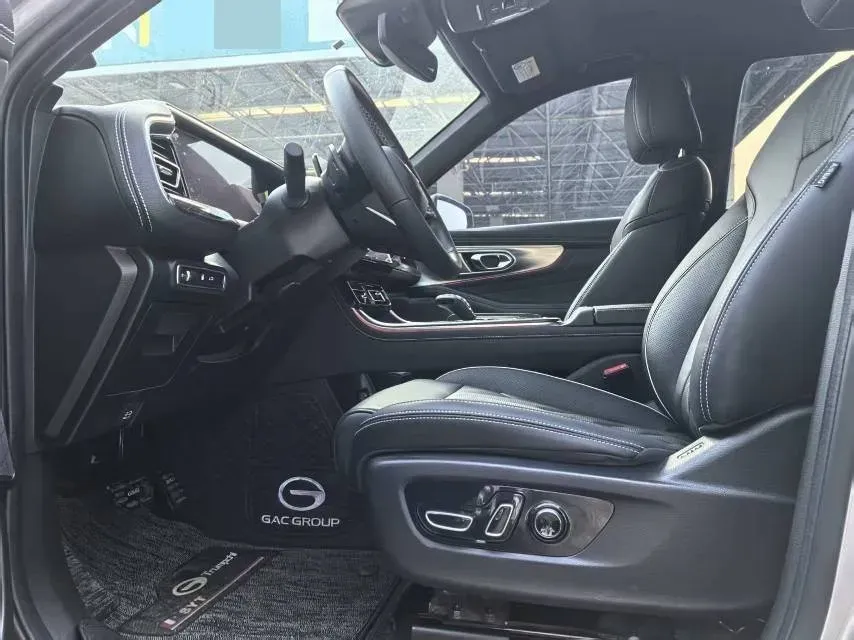2022 GAC Trumpchi GS8 2.0T 252HP L4 8AT,autocango,china used car exporter,china ev exporter,chinese used car exporter,chinese used ev exporter
