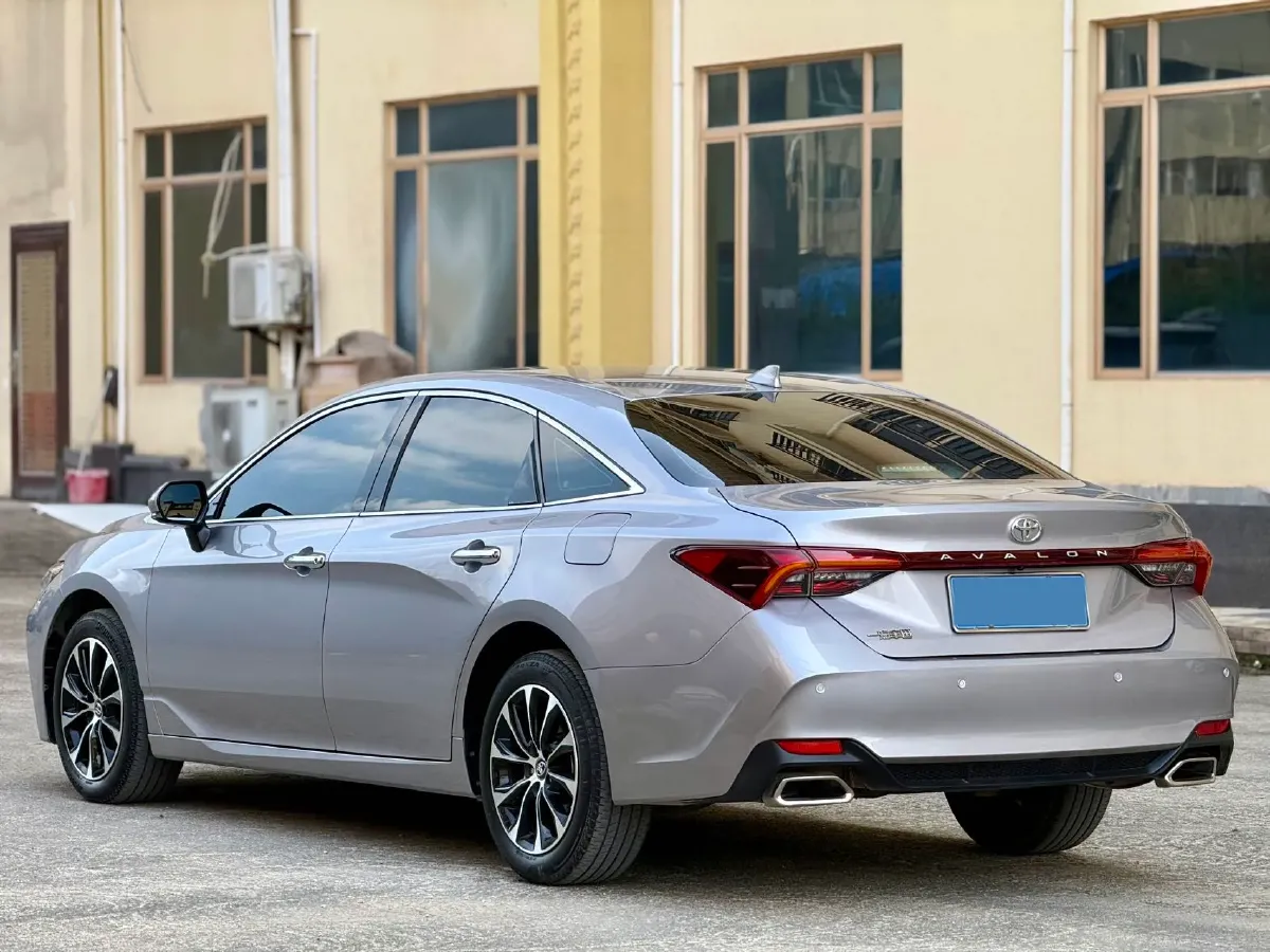 2022 Toyota Avalon 2.0L 178HP L4 CVT,autocango,china used car exporter,china ev exporter,chinese used car exporter,chinese used ev exporter
