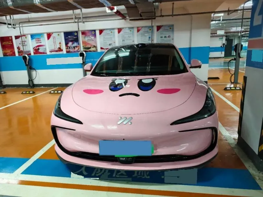 2024 IM L6 BEV 75KWH,autocango,china used car exporter,china ev exporter,chinese used car exporter,chinese used ev exporter