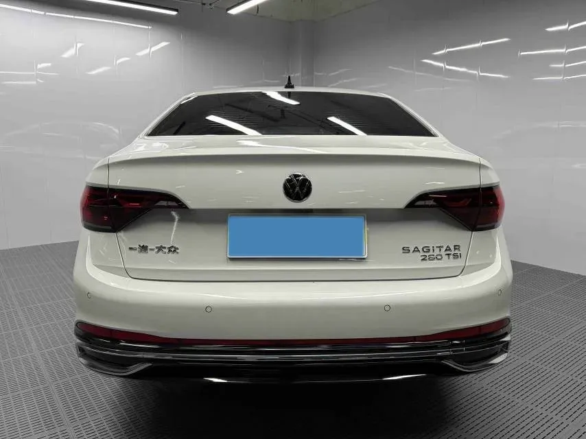2023 Volkswagen Sagitar 1.4T 150HP L4 7DCT,autocango,china used car exporter,china ev exporter,chinese used car exporter,chinese used ev exporter