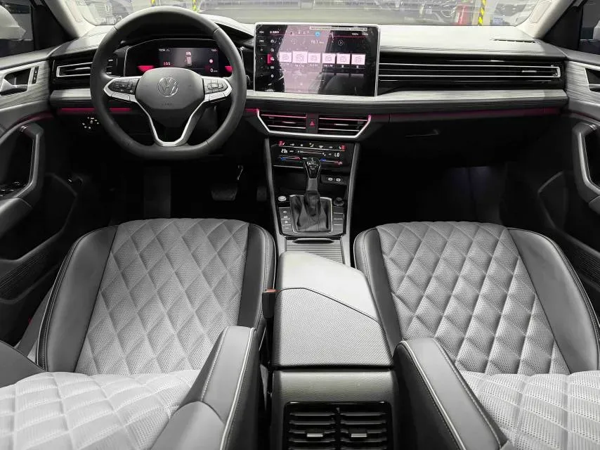 2023 Volkswagen Sagitar 1.4T 150HP L4 7DCT,autocango,china used car exporter,china ev exporter,chinese used car exporter,chinese used ev exporter