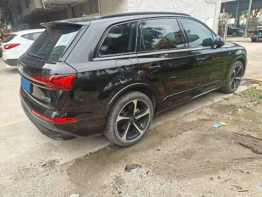 2022 Volkswagen Touareg 3.0T 340HP V6 8AT,autocango,china used car exporter,china ev exporter,chinese used car exporter,chinese used ev exporter