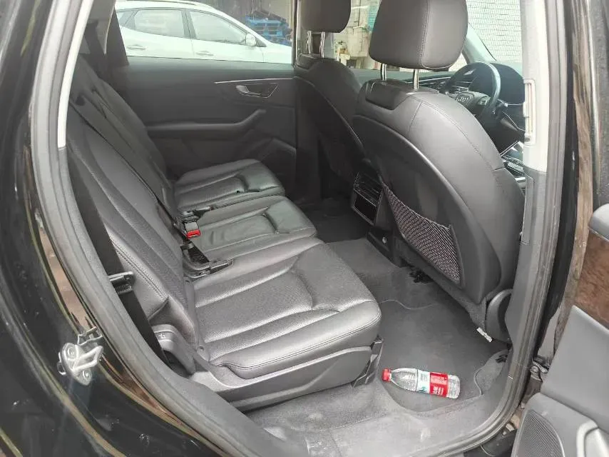 2022 Volkswagen Touareg 3.0T 340HP V6 8AT,autocango,china used car exporter,china ev exporter,chinese used car exporter,chinese used ev exporter