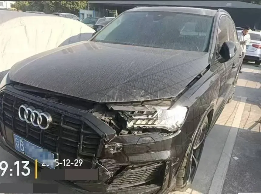 2022 Volkswagen Touareg 3.0T 340HP V6 8AT,autocango,china used car exporter,china ev exporter,chinese used car exporter,chinese used ev exporter