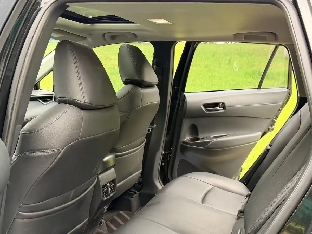 2023 Toyota Corolla Cross 2.0L 171HP L4 CVT,autocango,china used car exporter,china ev exporter,chinese used car exporter,chinese used ev exporter