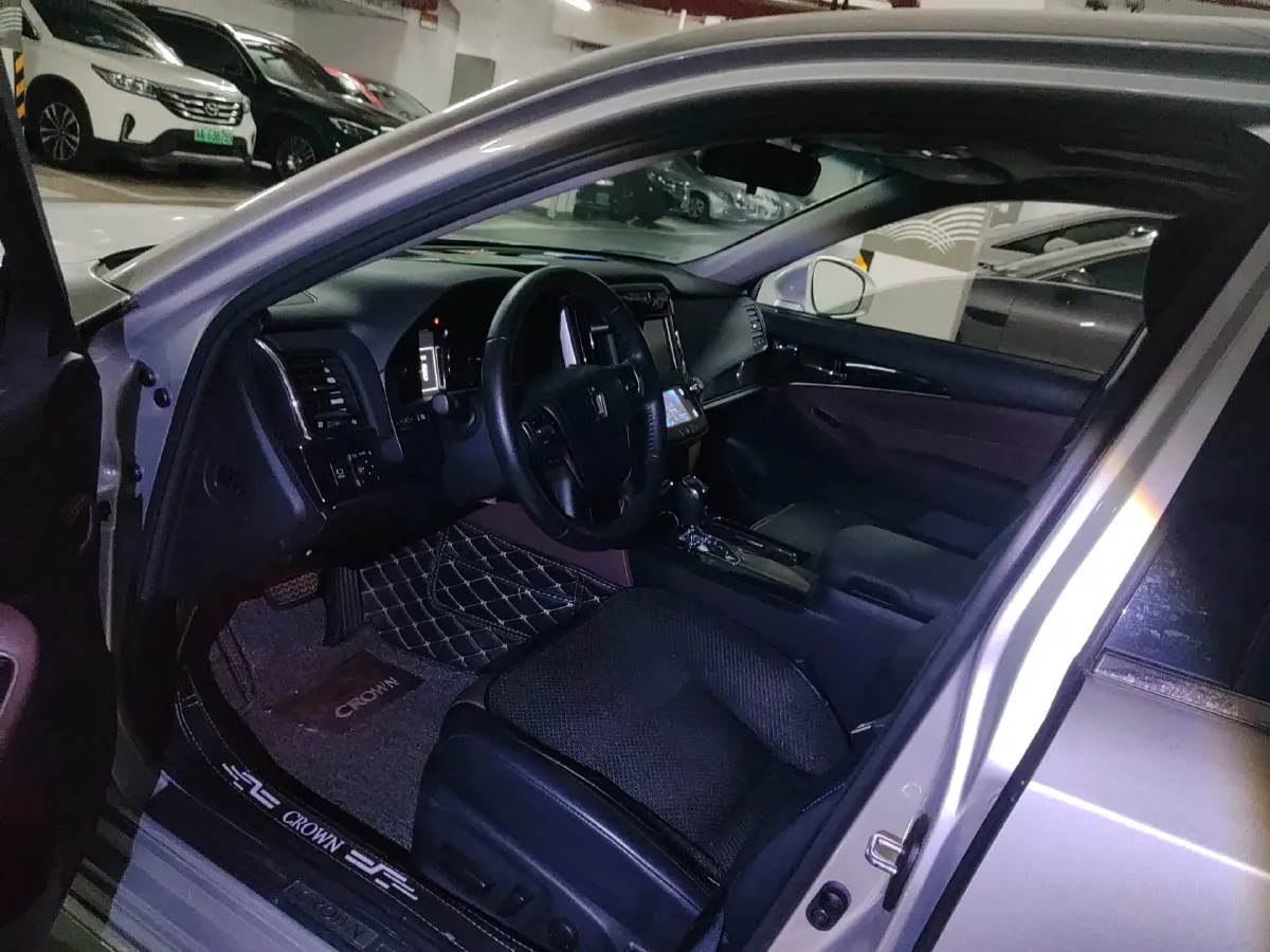 2018 Toyota Highlander 2.0T 220HP L4 6AT,autocango,china used car exporter,china ev exporter,chinese used car exporter,chinese used ev exporter