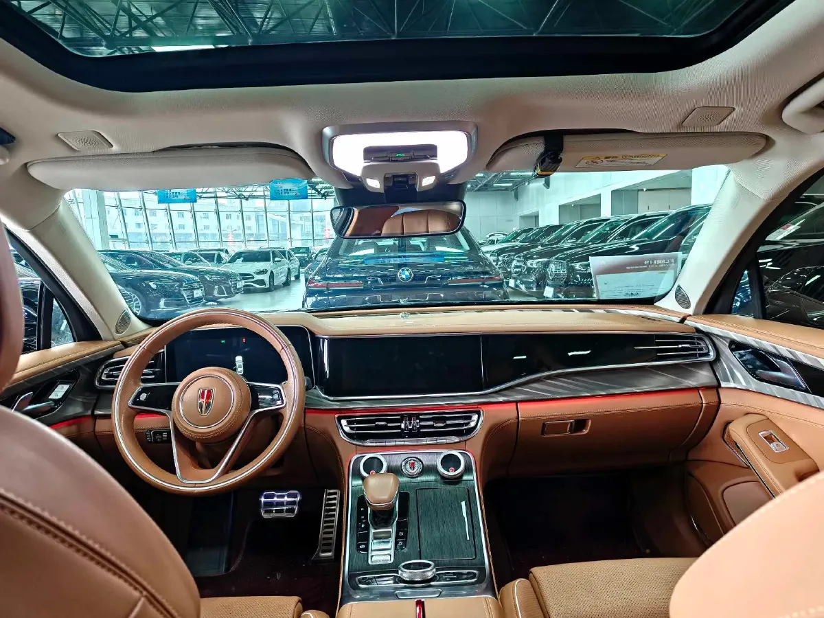 2022 HongQi H9 2.0T 252HP L4 7DCT,autocango,china used car exporter,china ev exporter,chinese used car exporter,chinese used ev exporter