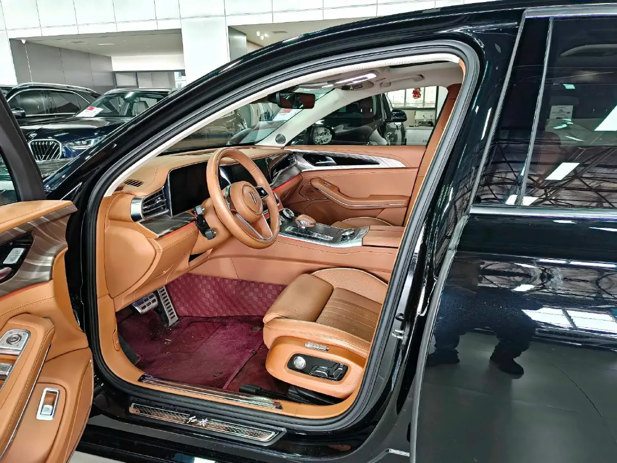 2022 HongQi H9 2.0T 252HP L4 7DCT,autocango,china used car exporter,china ev exporter,chinese used car exporter,chinese used ev exporter