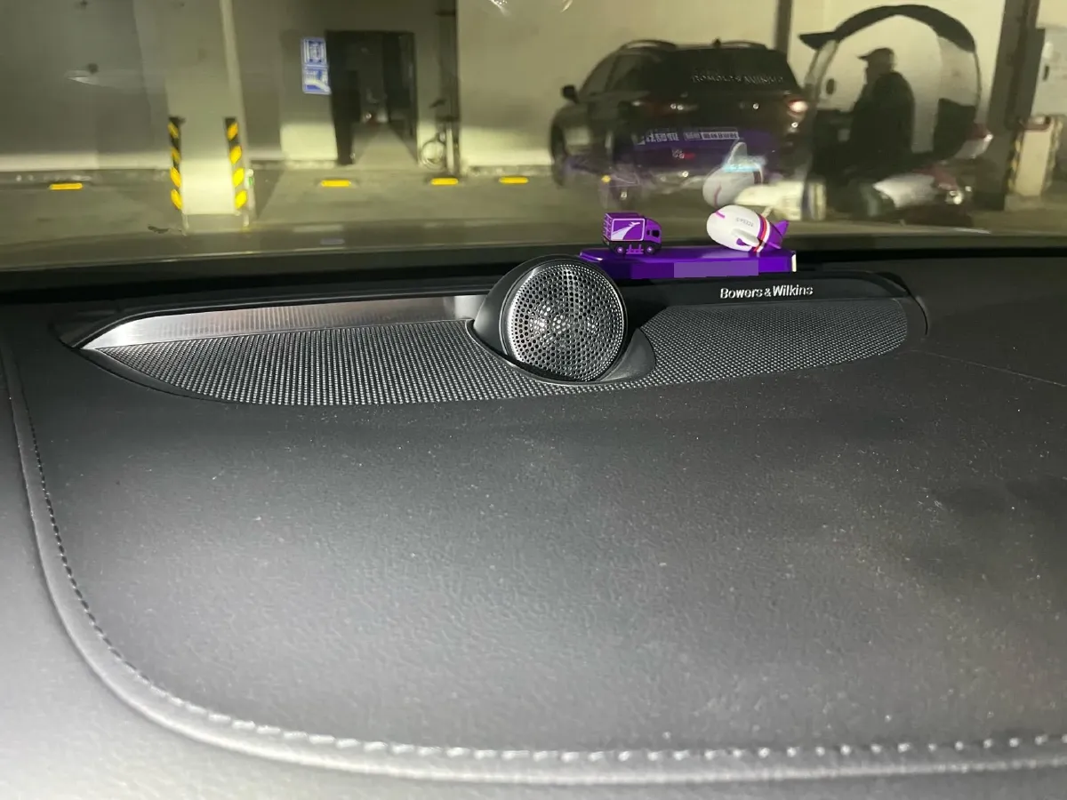 2022 Volvo S90 2.0T 250HP L4 8AT,autocango,china used car exporter,china ev exporter,chinese used car exporter,chinese used ev exporter