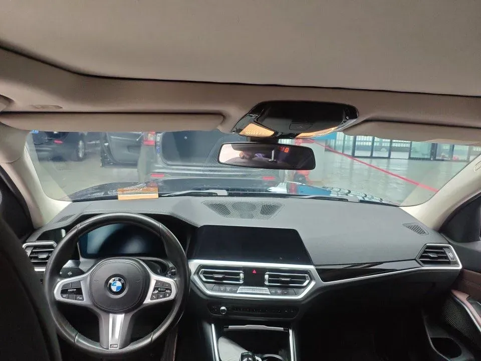 2020 BMW 3 Series 2.0T 156HP L4 8AT,autocango,china used car exporter,china ev exporter,chinese used car exporter,chinese used ev exporter