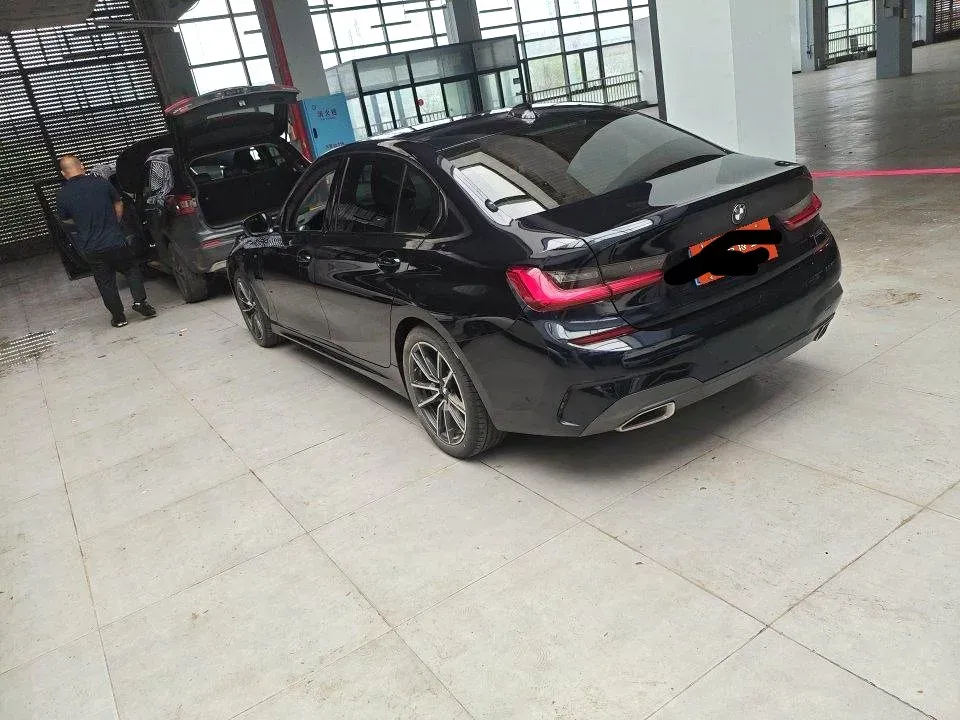 2020 BMW 3 Series 2.0T 156HP L4 8AT,autocango,china used car exporter,china ev exporter,chinese used car exporter,chinese used ev exporter