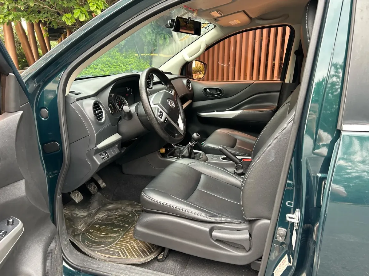 2019 Dongfeng RuiQi 6 2.4L 158HP L4 5MT,autocango,china used car exporter,china ev exporter,chinese used car exporter,chinese used ev exporter