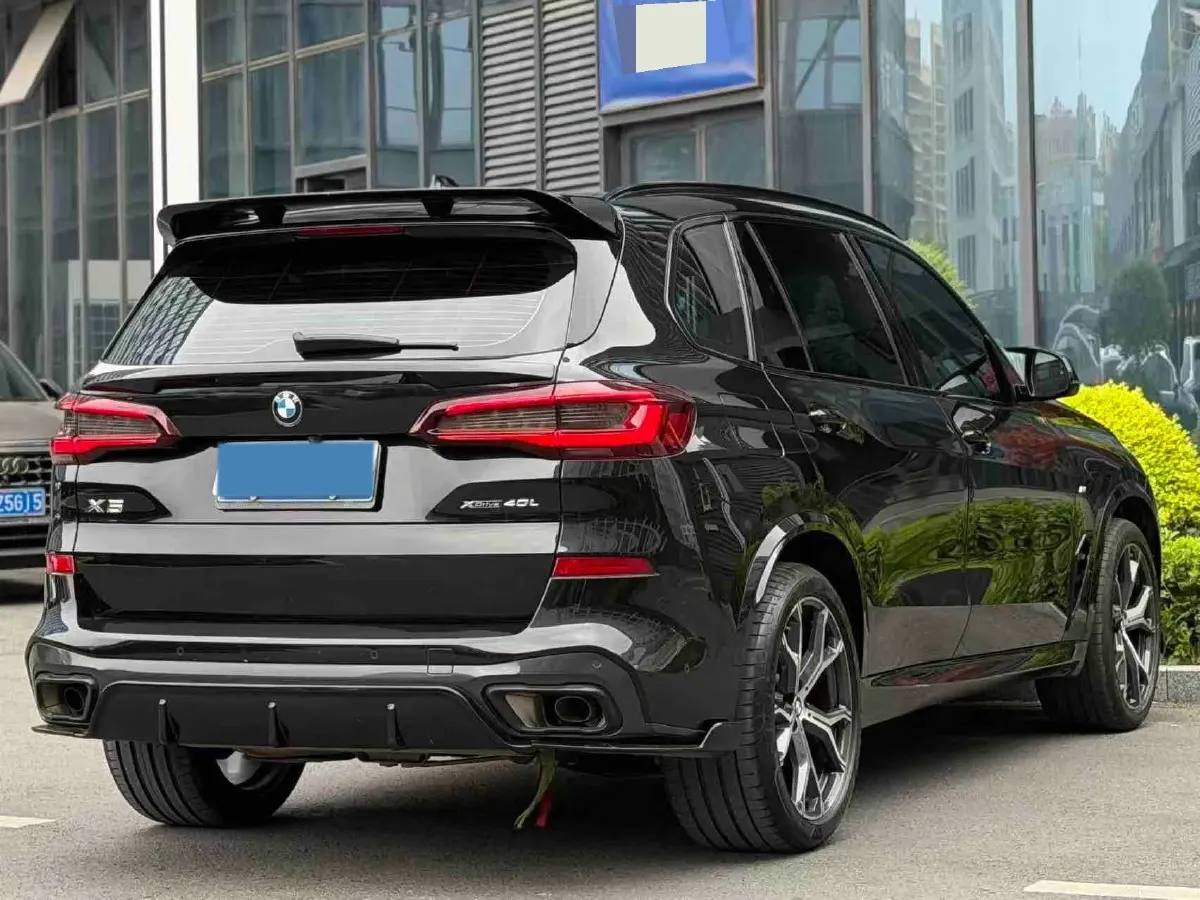 2022 BMW X5 3.0T 333HP L6 8AT,autocango,china used car exporter,china ev exporter,chinese used car exporter,chinese used ev exporter