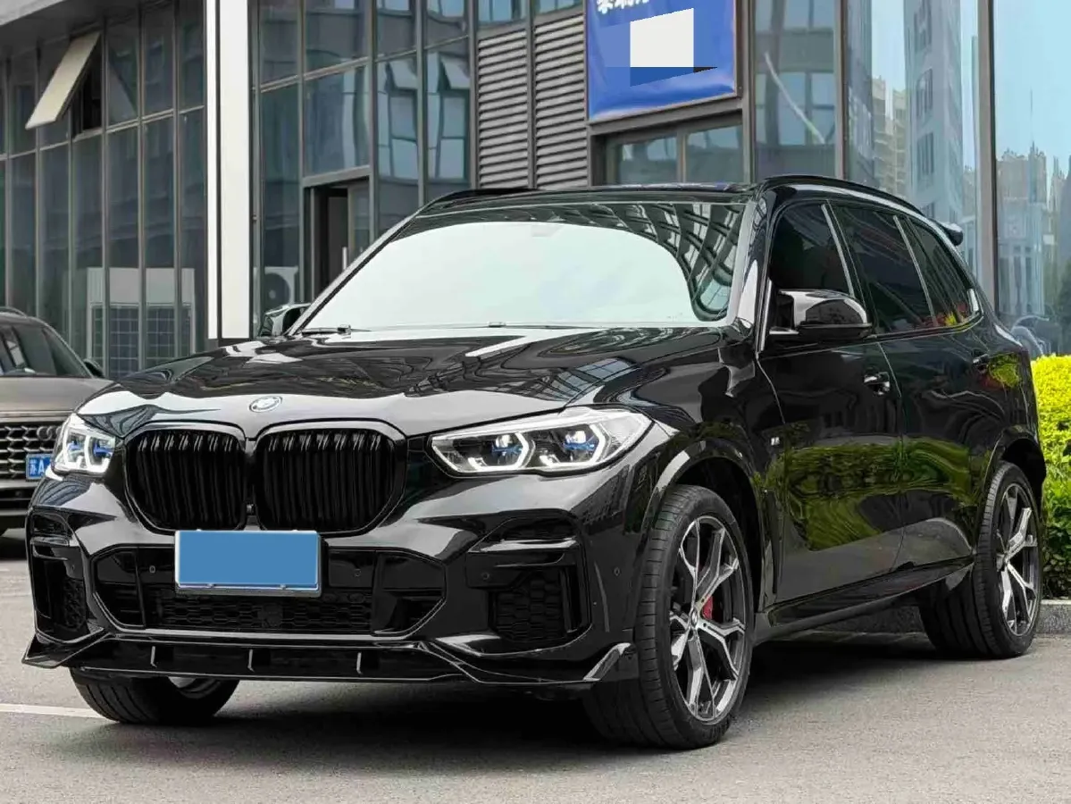 2022 BMW X5 3.0T 333HP L6 8AT,autocango,china used car exporter,china ev exporter,chinese used car exporter,chinese used ev exporter