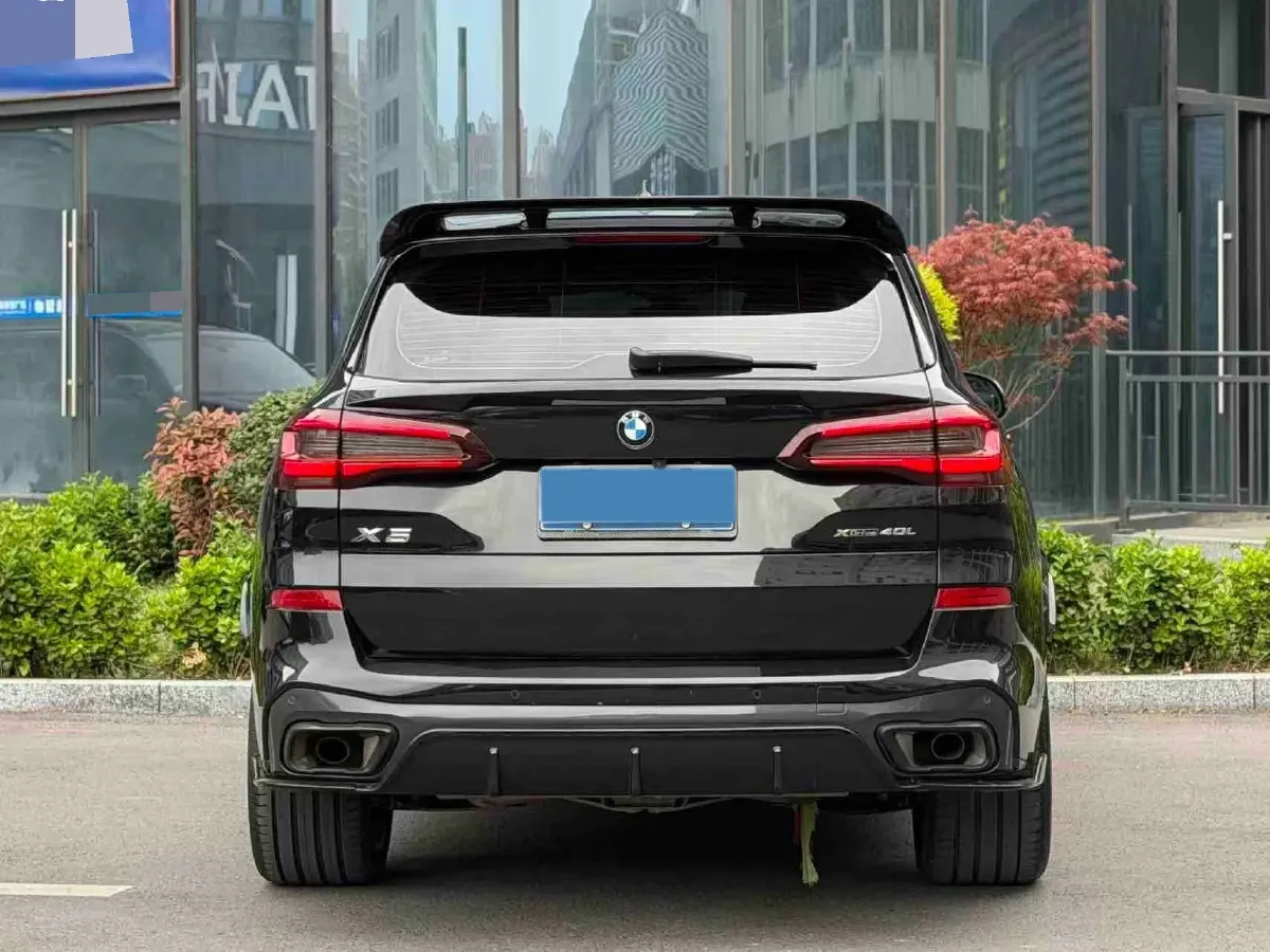 2022 BMW X5 3.0T 333HP L6 8AT,autocango,china used car exporter,china ev exporter,chinese used car exporter,chinese used ev exporter