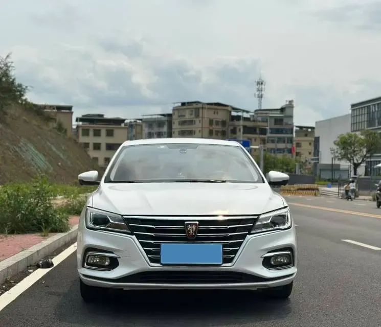 2019 Roewe i5 1.5L 120HP L4 CVT,autocango,china used car exporter,china ev exporter,chinese used car exporter,chinese used ev exporter