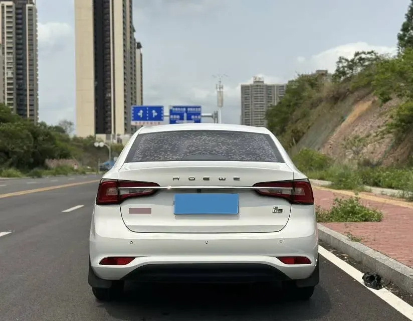 2019 Roewe i5 1.5L 120HP L4 CVT,autocango,china used car exporter,china ev exporter,chinese used car exporter,chinese used ev exporter