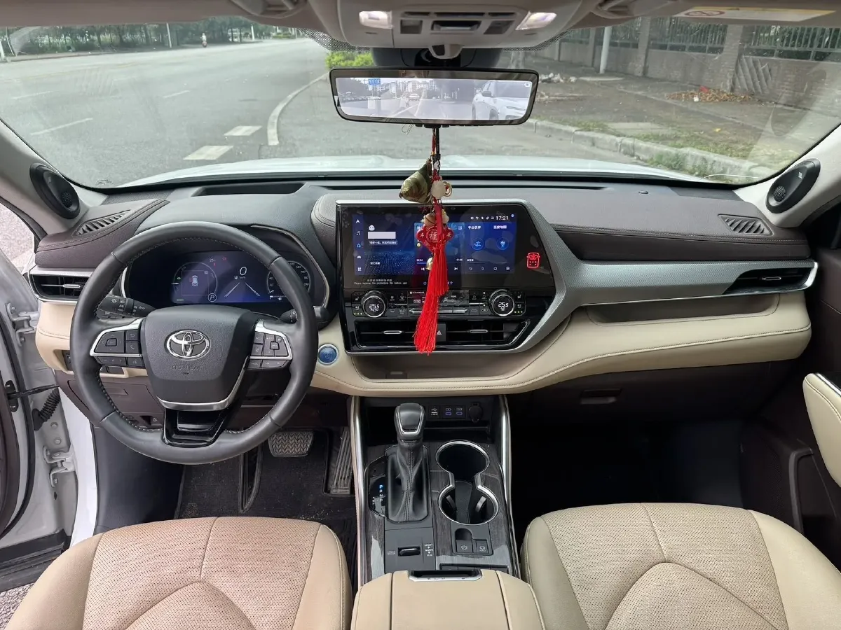 2022 Toyota Highlander 2.5L 192HP L4 E-CVT Hybrid,autocango,china used car exporter,china ev exporter,chinese used car exporter,chinese used ev exporter