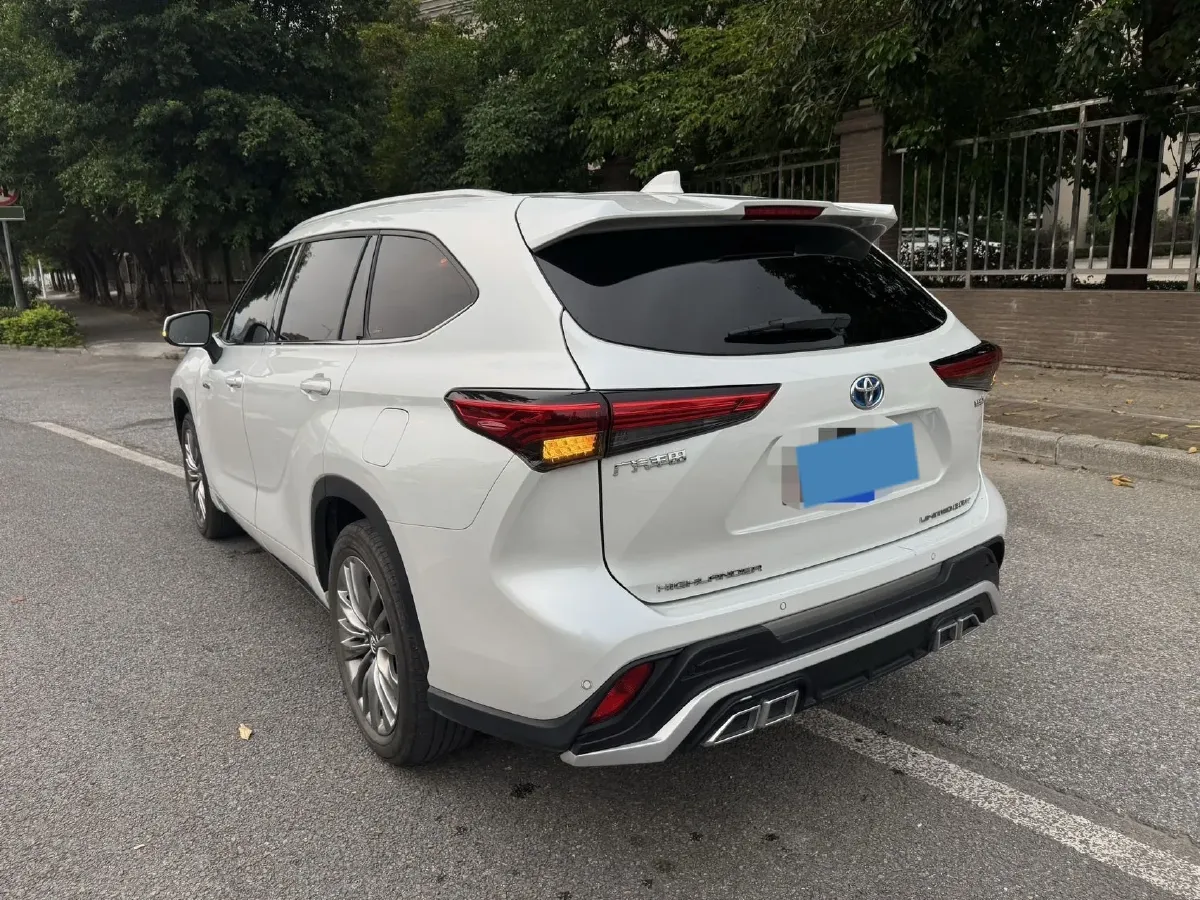 2022 Toyota Highlander 2.5L 192HP L4 E-CVT Hybrid,autocango,china used car exporter,china ev exporter,chinese used car exporter,chinese used ev exporter