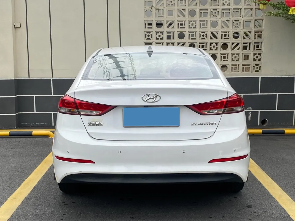 2020 Hyundai Elantra 1.5L 115HP L4 CVT,autocango,china used car exporter,china ev exporter,chinese used car exporter,chinese used ev exporter