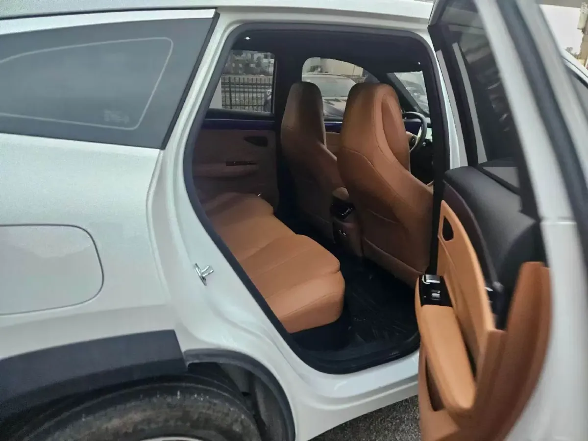 2025 Geely Galaxy L7 1.5L 112HP L4 1DHT PHEV 18.4KWH,autocango,china used car exporter,china ev exporter,chinese used car exporter,chinese used ev exporter