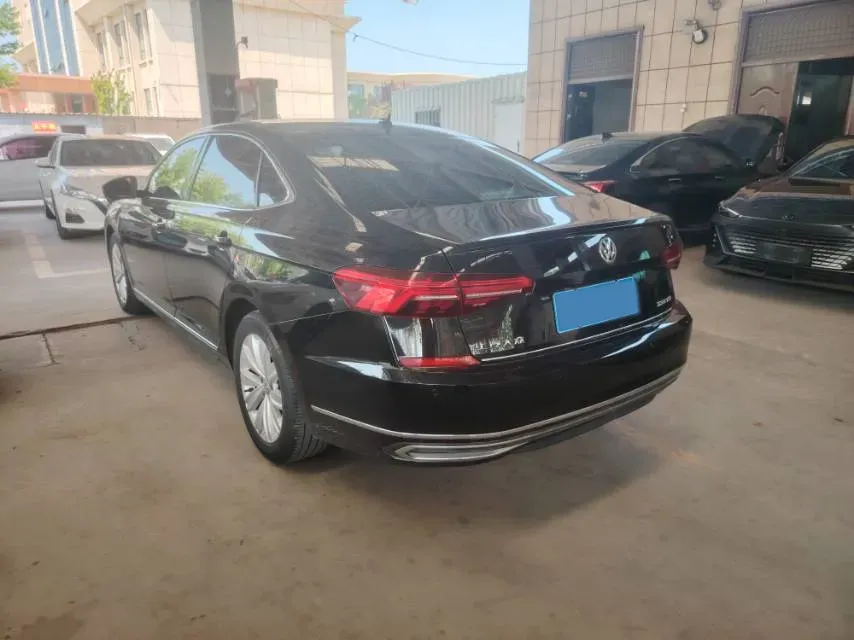 2019 Skoda Kodiak 2.0T 186HP L4 7DCT,autocango,china used car exporter,china ev exporter,chinese used car exporter,chinese used ev exporter