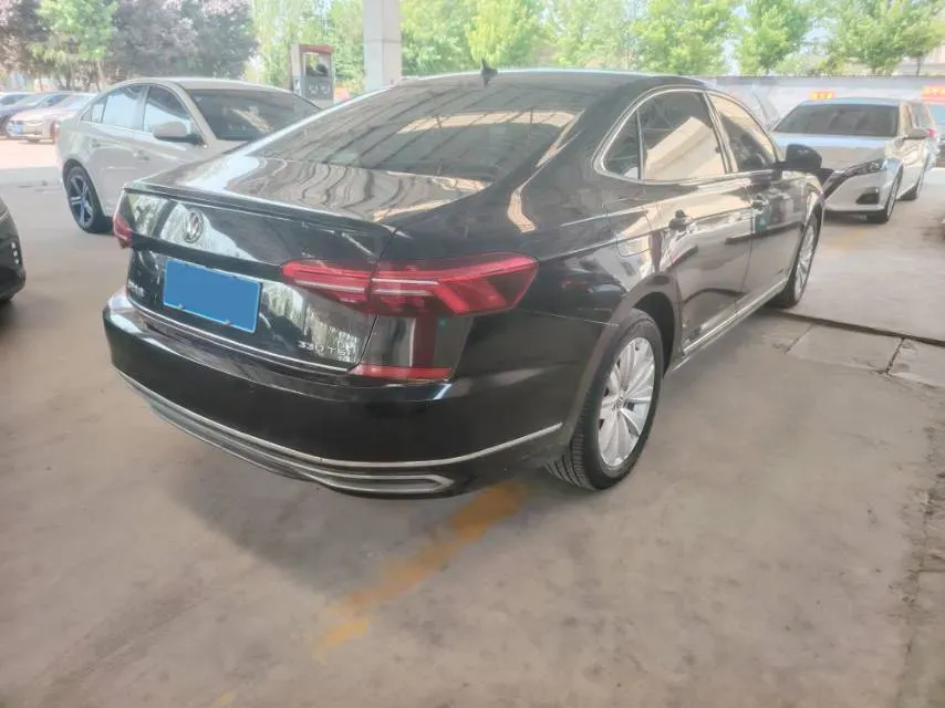 2019 Skoda Kodiak 2.0T 186HP L4 7DCT,autocango,china used car exporter,china ev exporter,chinese used car exporter,chinese used ev exporter