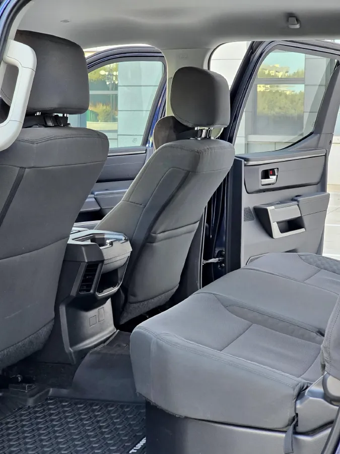 2022 Tank 300 2.0T 227HP L4 8AT,autocango,china used car exporter,china ev exporter,chinese used car exporter,chinese used ev exporter