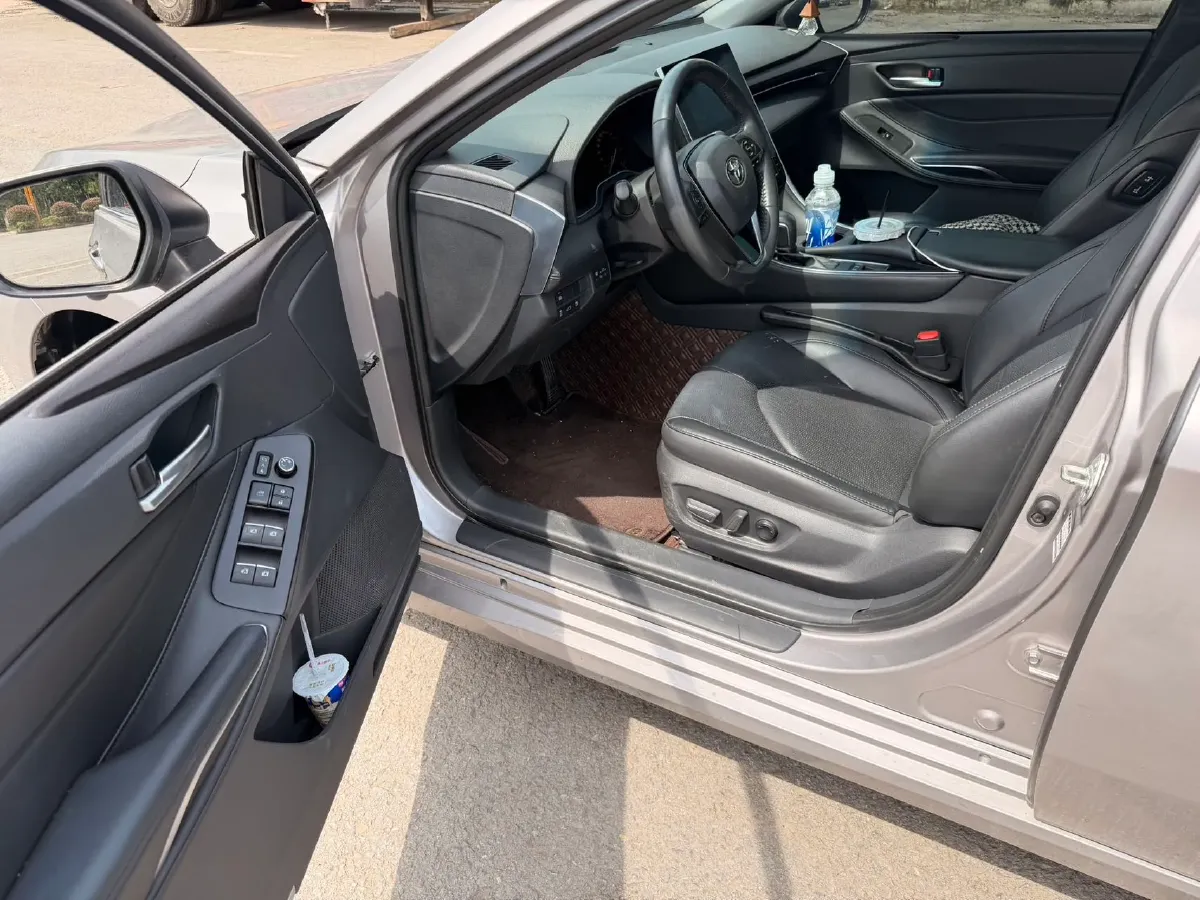 2023 Toyota Avalon 2.0L 177HP L4 CVT,autocango,china used car exporter,china ev exporter,chinese used car exporter,chinese used ev exporter