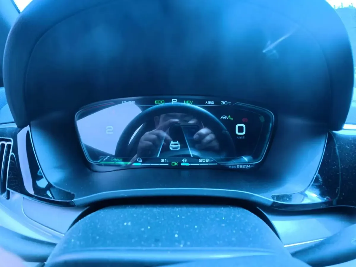 2022 Hyundai Tucson 2.0L 150HP L4 6AT Hybrid,autocango,china used car exporter,china ev exporter,chinese used car exporter,chinese used ev exporter