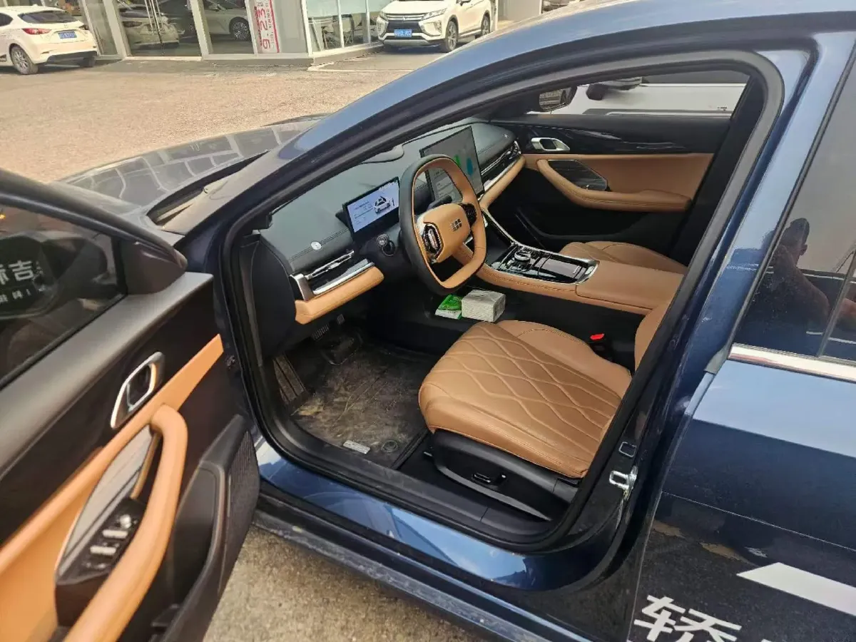 2025 Geely Galaxy A7 1.5L 112HP L4 1DHT PHEV,autocango,china used car exporter,china ev exporter,chinese used car exporter,chinese used ev exporter