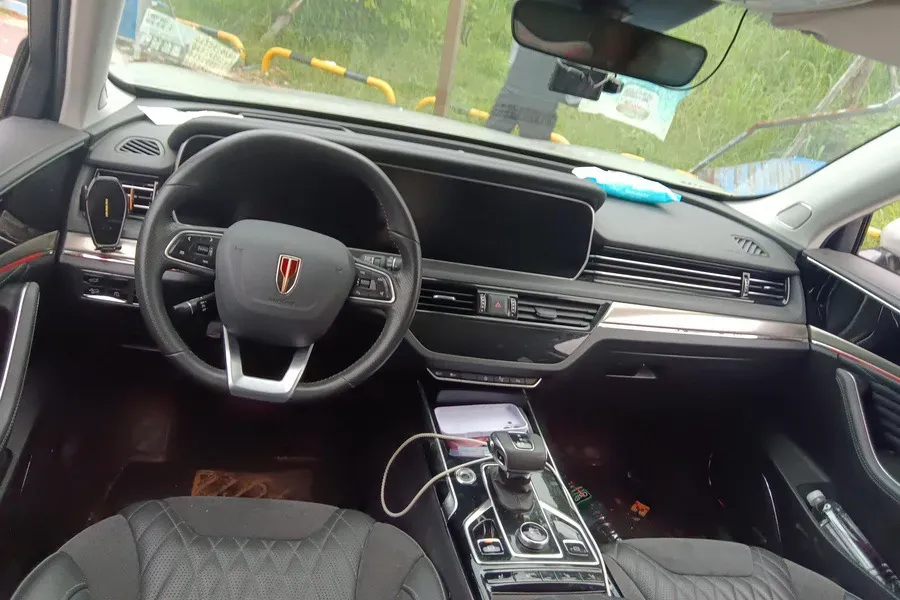 2019 HongQi HS5 2.0T 224HP L4 6AT,autocango,china used car exporter,china ev exporter,chinese used car exporter,chinese used ev exporter