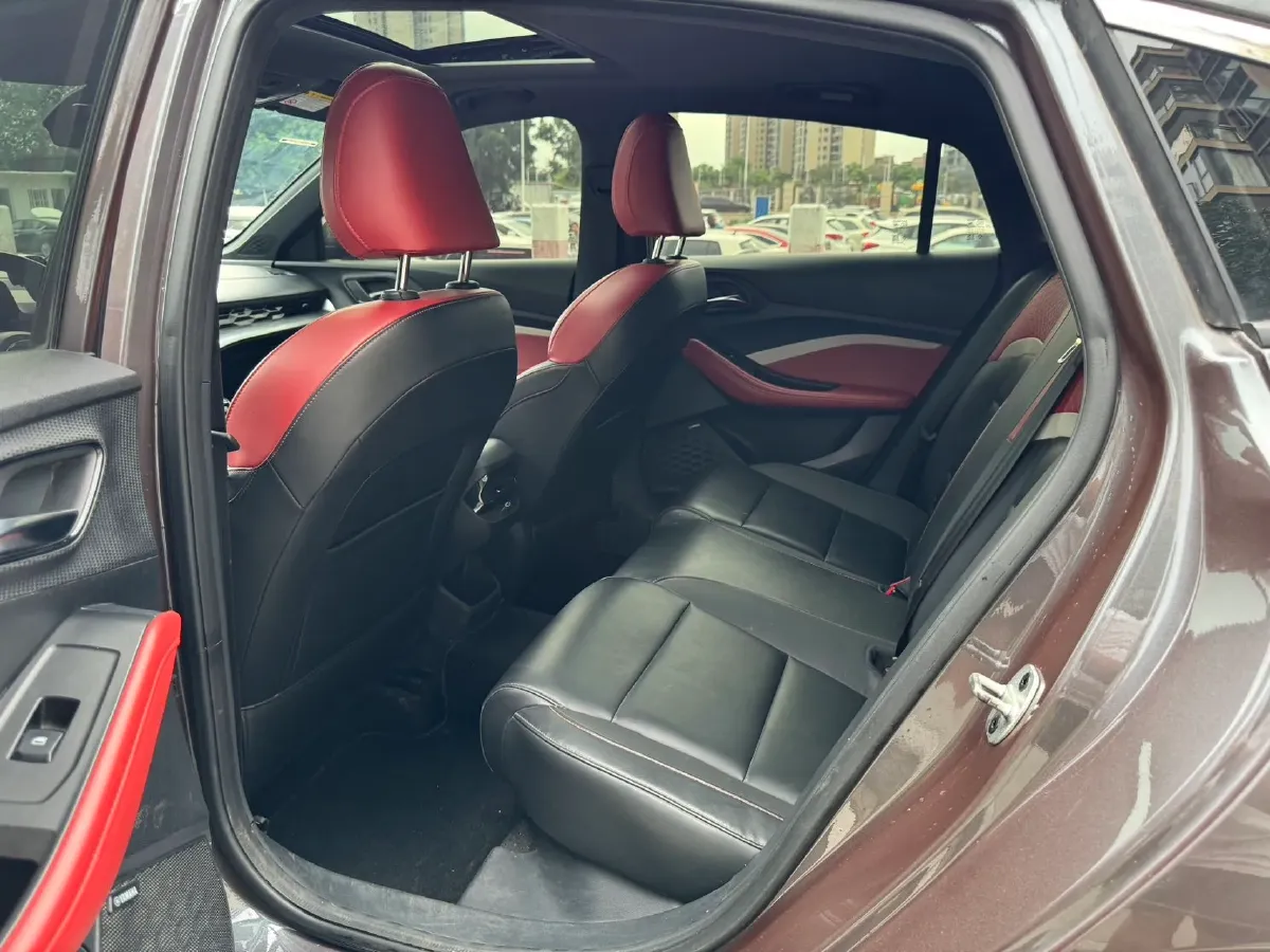 2021 MG 5 1.5T 173HP L4 7DCT,autocango,china used car exporter,china ev exporter,chinese used car exporter,chinese used ev exporter