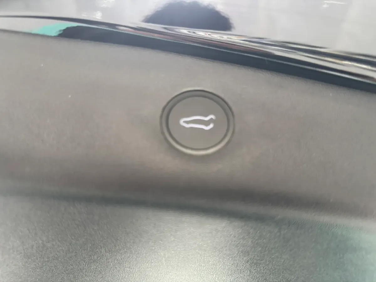 2022 Tesla Model 3 BEV 60KWH,autocango,china used car exporter,china ev exporter,chinese used car exporter,chinese used ev exporter