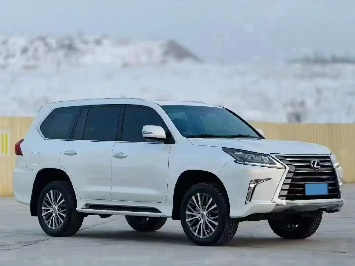 2016 Lexus LX 5.7L 367HP V8 8AT,autocango,china used car exporter,china ev exporter,chinese used car exporter,chinese used ev exporter