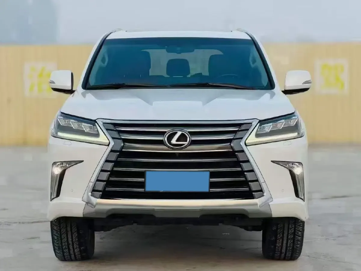 2016 Lexus LX 5.7L 367HP V8 8AT,autocango,china used car exporter,china ev exporter,chinese used car exporter,chinese used ev exporter